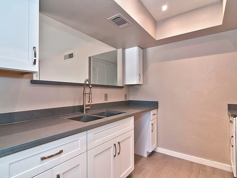 616 S Hardy Dr #111 — Photo 13