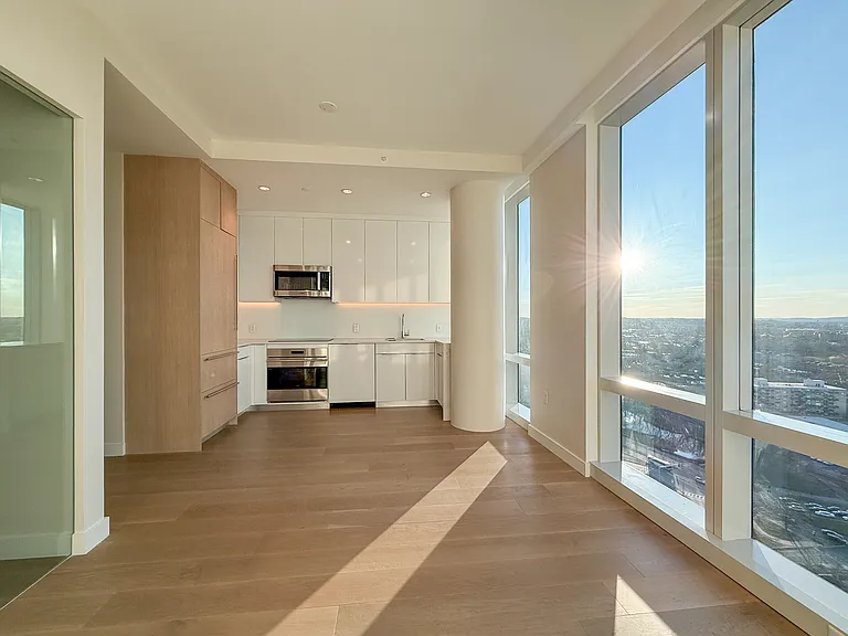 188 Brookline Ave #20G — Photo 9