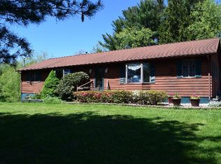 177 Fotos Ln, Mount Hope, WV 25880