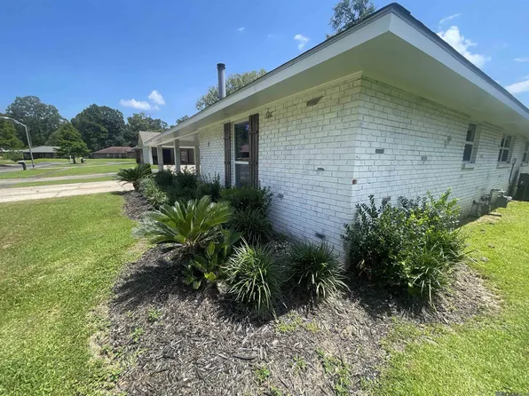5202 Bangor Dr, Baton Rouge, LA 70814