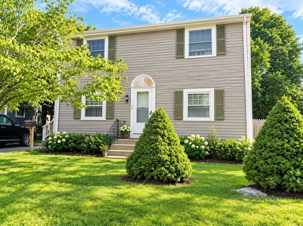 20 Plymouth Rd, Braintree, MA 02184