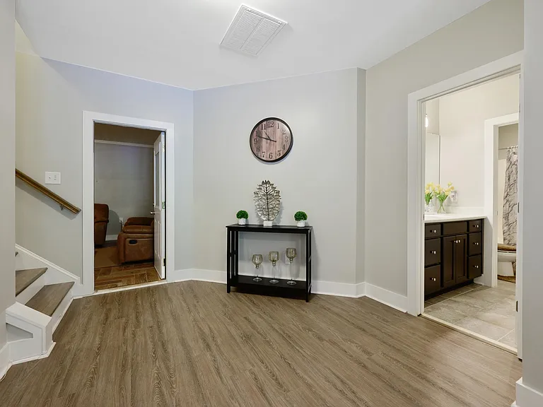 204 Diggory Dr — Photo 14