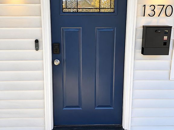 2nd image of 1370 N Ewing St