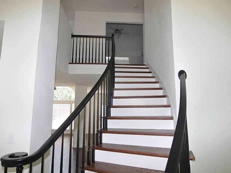 3724 Woodshadow Ln — Photo 15