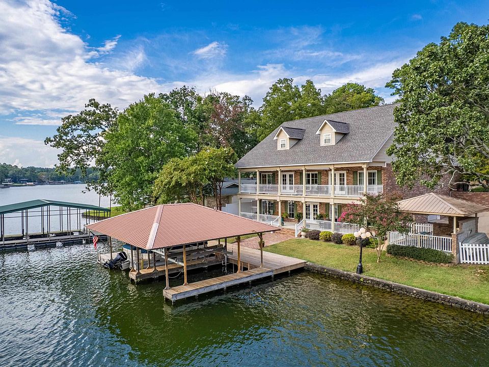 1st image of 431 Lockhaven Point