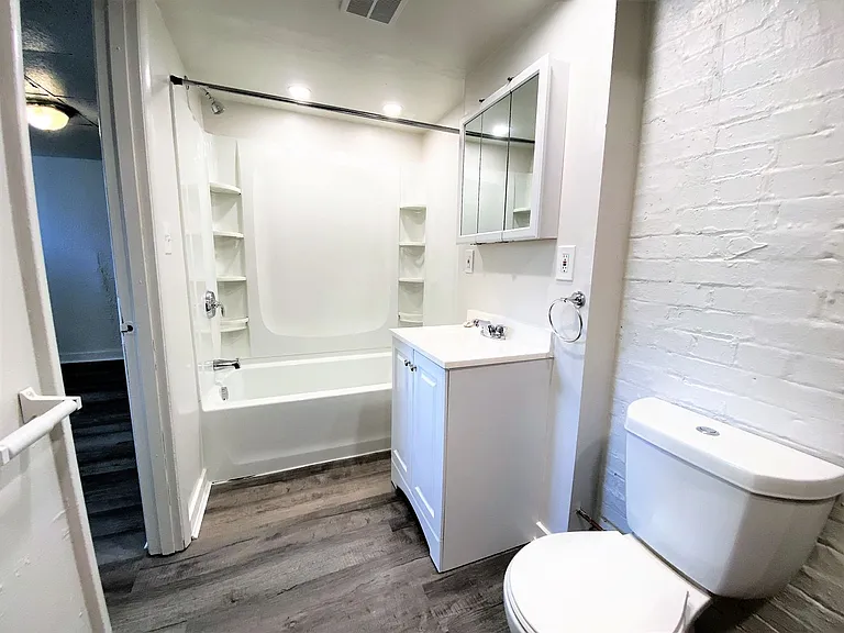 Friendship - Apartments for Rent in Pittsburgh — Photo 7