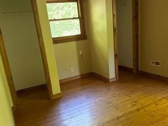 5th image of 740A Leath Chapel Rd