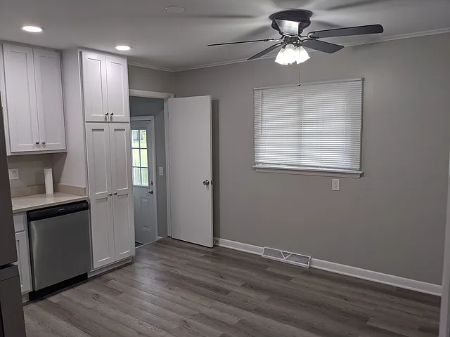 61 Pine Ct — Photo 8