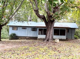 6135 Fox Gap St, Morganton, NC 28655