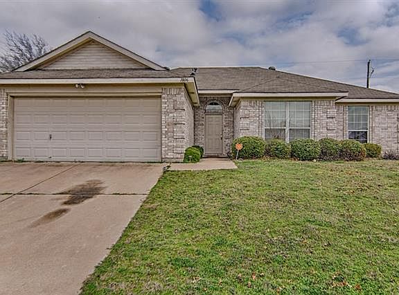 2nd image of 1806 Wolf Creek Dr