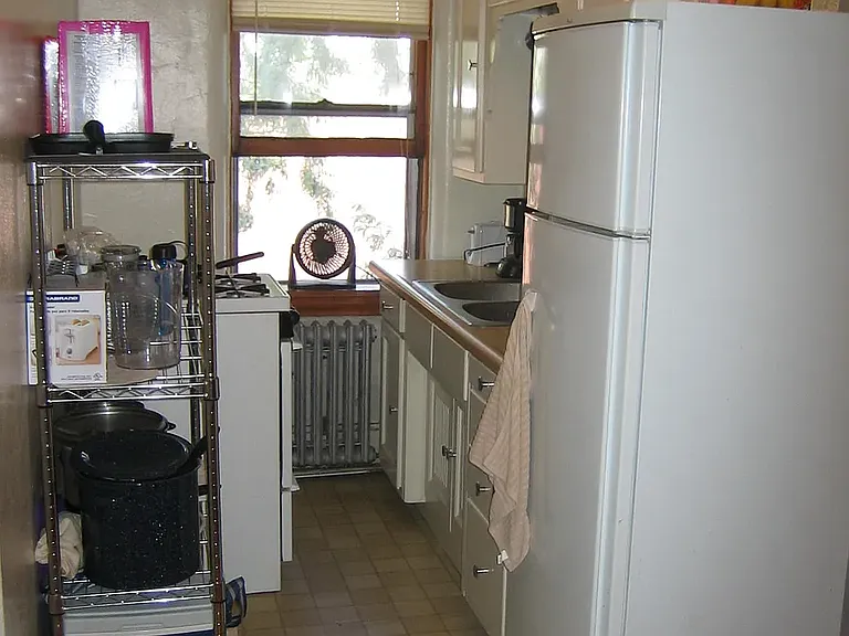 590 Holly Ave — Photo 17