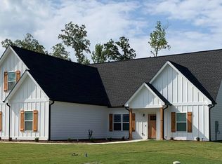 637 Old Summerville Rd, Rome, GA 30165