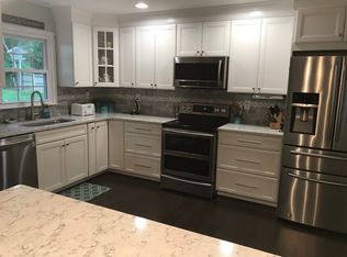 2121 Woodview Rd, Finksburg, MD 21048