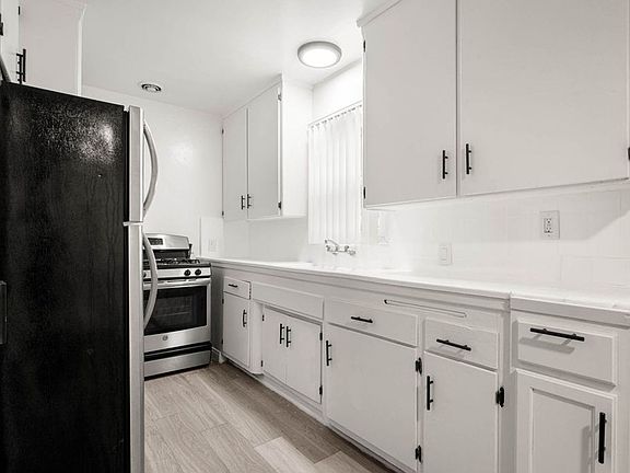 4th image of 4142 W Palmwood Dr #6