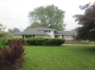 24650 Columbus Rd, Bedford Heights, OH 44146