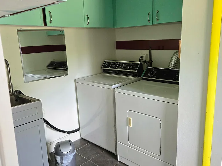1152 Orchard Heights Dr — Photo 17