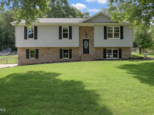 3636 Deland Dr, Kingsport, TN 37664