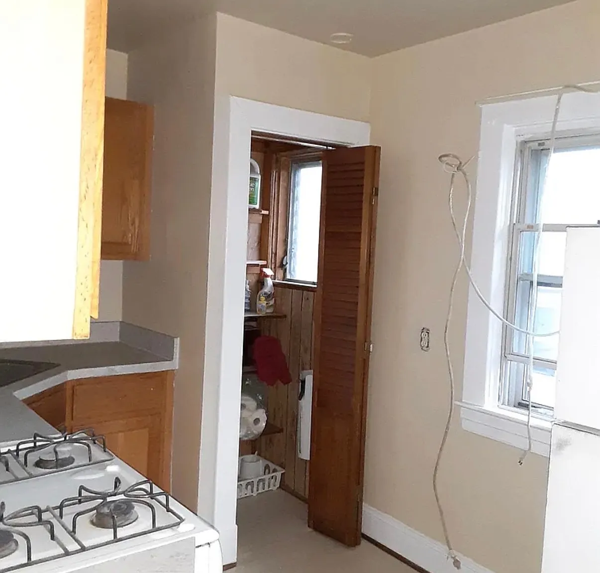 2 bed, 1200 sqft, $1,450 — Photo 2