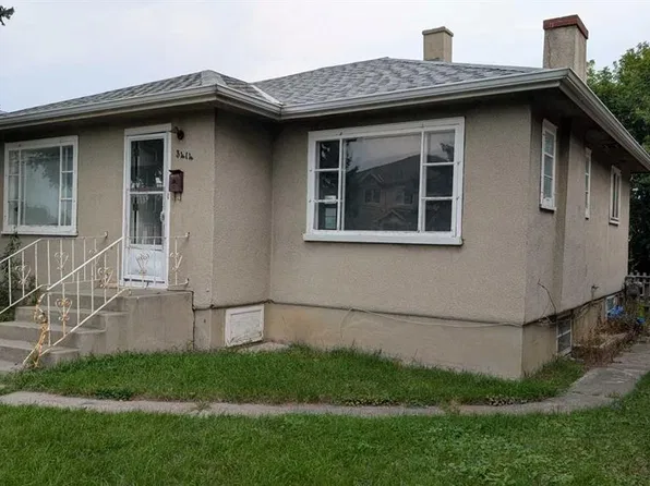 3414 W Centre St NE, Calgary, AB T2E 2X8