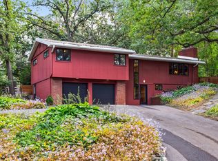 1520 Edgewater Ave, Arden Hills, MN 55112