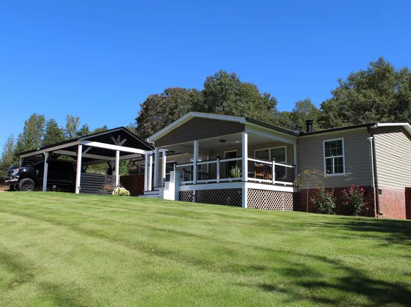 107 Fielding Ln, Fountain Inn, SC 29644