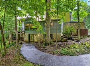 9708 N Glen Dr, Mooresville, IN 46158