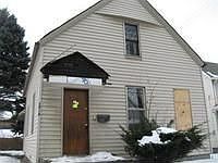 1st image of 2916 E 57th St