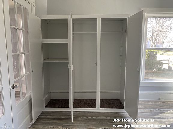 Closet.JRP