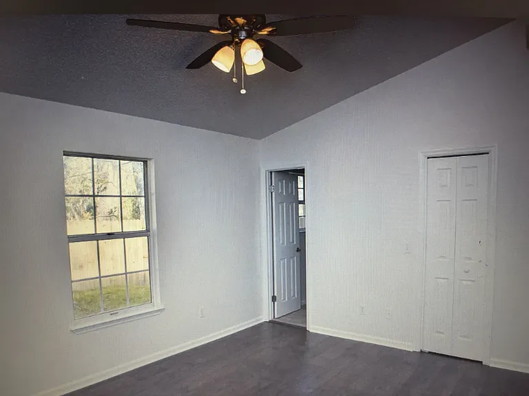1404 San Jose Rd — Photo 9