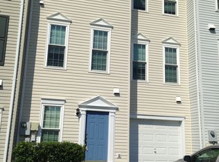 2553 Pennymoor Ct, Herndon, VA 20171