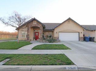 2349 Azalea Ave, Tulare, CA 93274