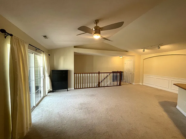 5615 Frawley Dr — Photo 10
