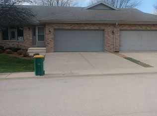 815 Eagle Creek Rd, Elwood, IL 60421