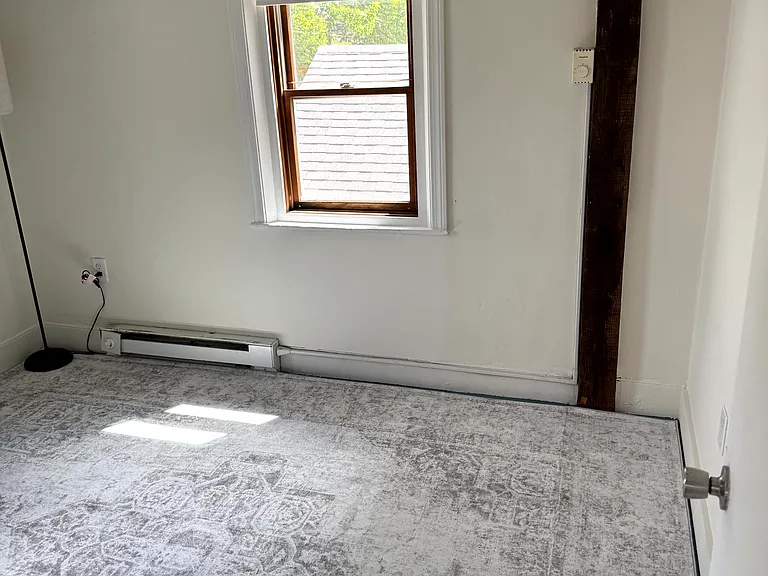 3 Mayhew St #2 — Photo 37