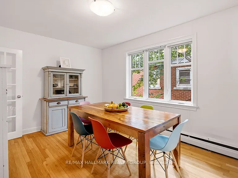 34 Lavergne St #3 — Photo 9