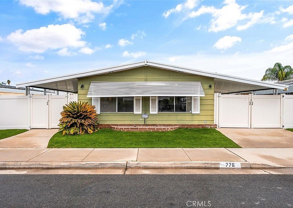 1st image of 776 Portola Dr