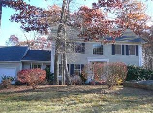 88 Valerie Ct, Cranston, RI 02921