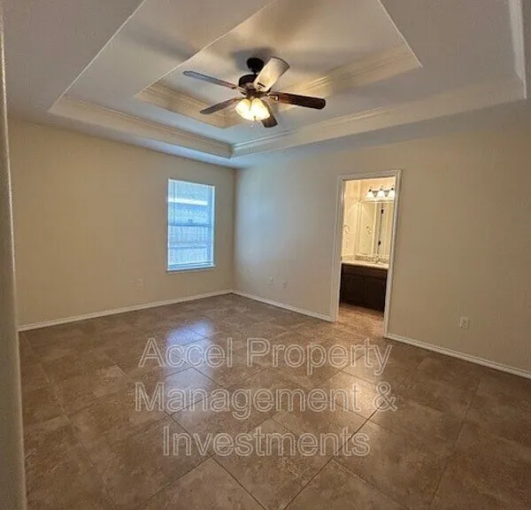 1906 Butkus Dr — Photo 10