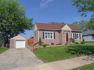 214 9th Ave S, Onalaska, WI 54650