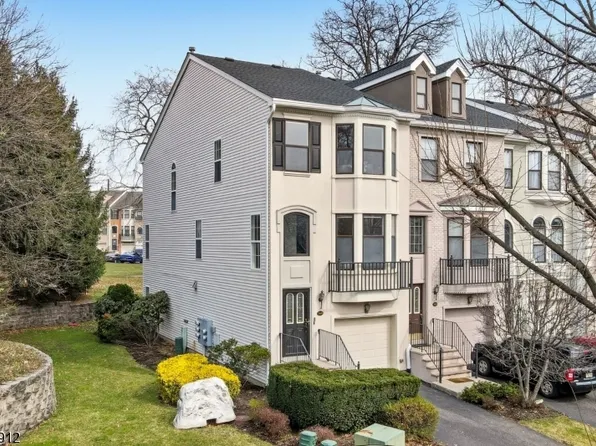 349 Wilshire Dr, Nutley Twp., NJ 07110