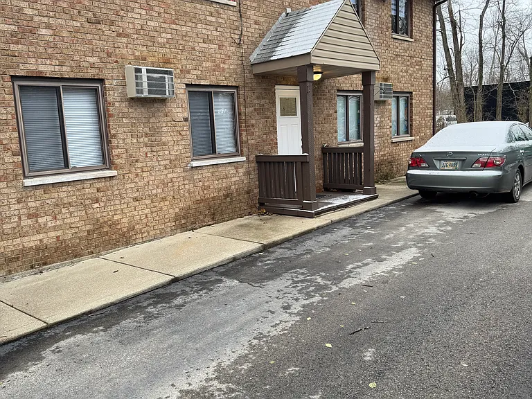 18 Rose Ln #5 — Photo 6