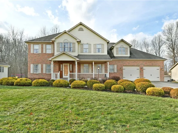 6540 Woodridge Way, Warren, OH 44481