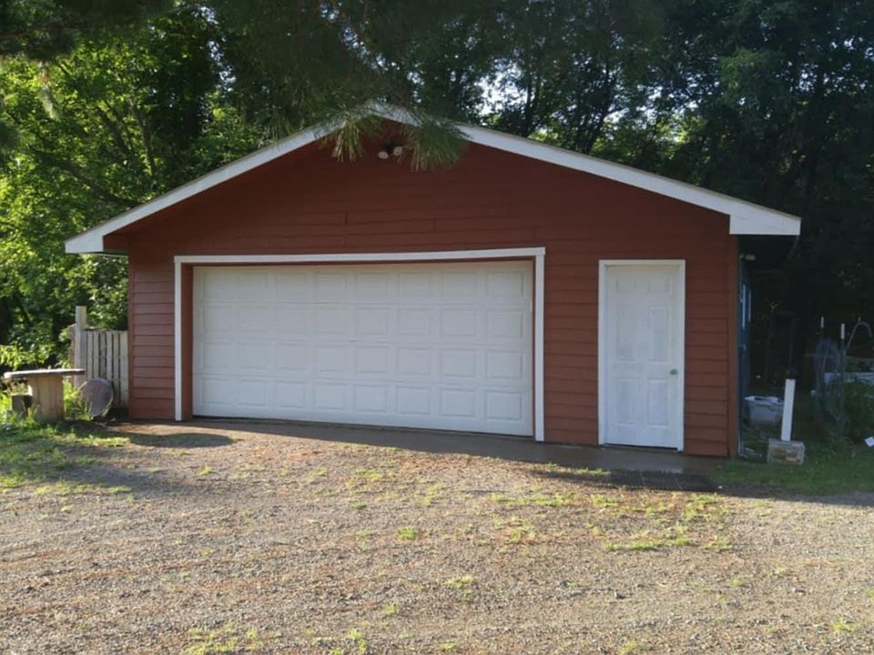 2nd image of 710 1st St