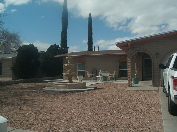 2nd image of 3345 Freeport Dr
