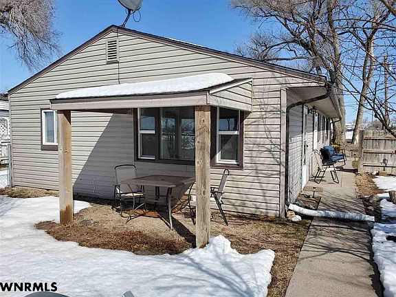 3rd image of 113/115 Elm Creek St