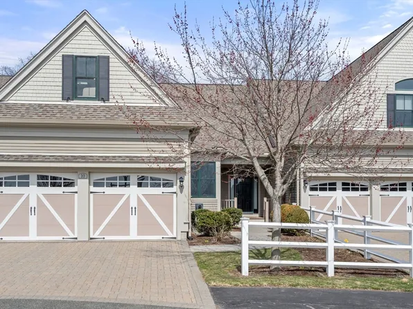 10 Meadows Ln, Belmont, MA 02478