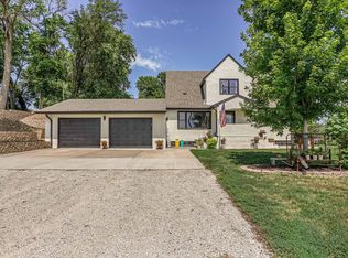 26000 Dogwood Rd, Council Bluffs, IA 51503