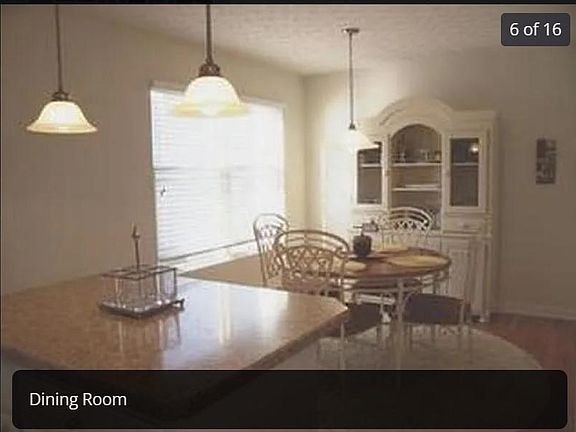 4th image of 5937 Canyon Creek Dr