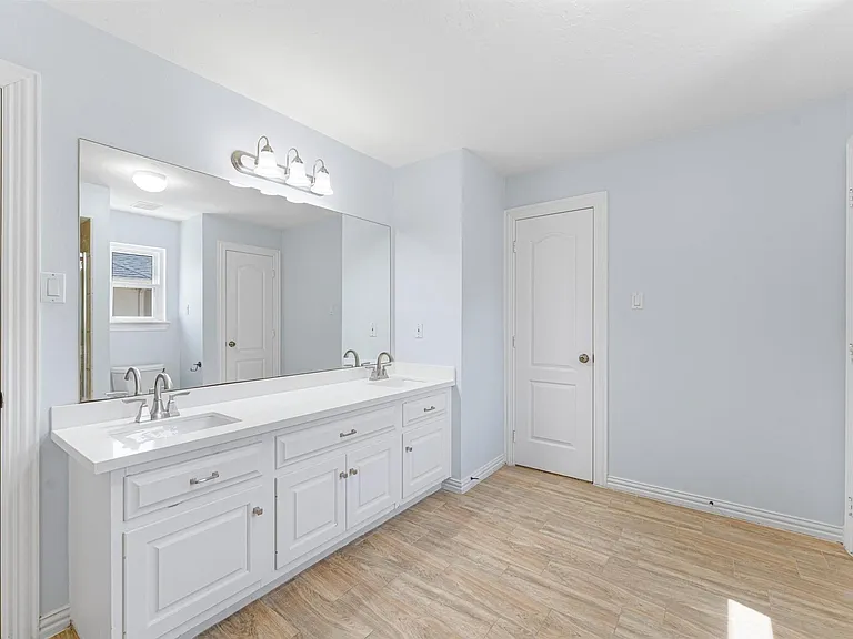 1622 Cottage Landing Ln — Photo 31
