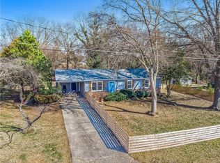 128 Greenwood St, Boonville, NC 27011